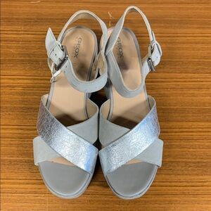 GEOX Respira Silver and Gray Platform Suede Sandals Criss-Cross Straps NWOT